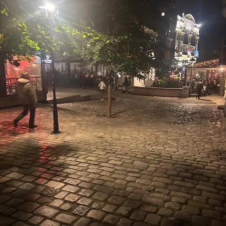 Apartment Bohemian Rhapsody Ground Belgrad